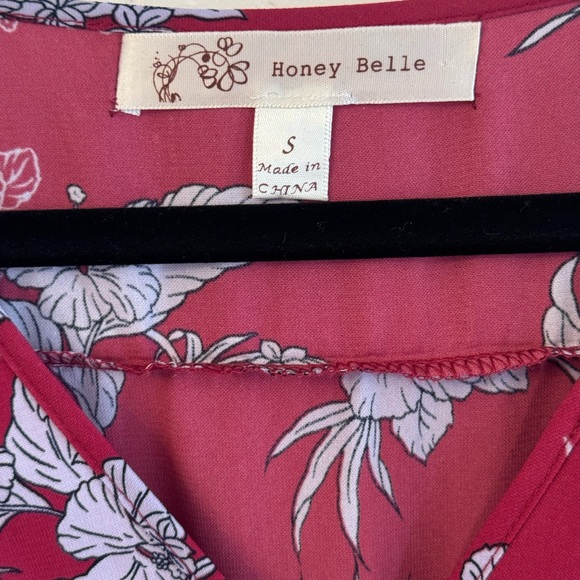 NWOT Button Up Short Floral Romper Size Small - Picture 4 of 13